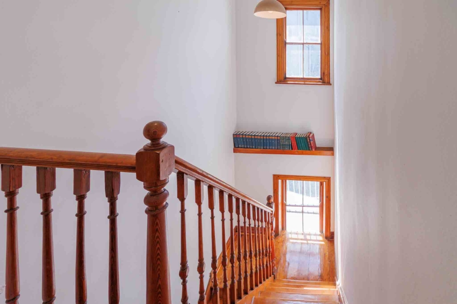 4 Bedroom Property for Sale in Gardens Western Cape